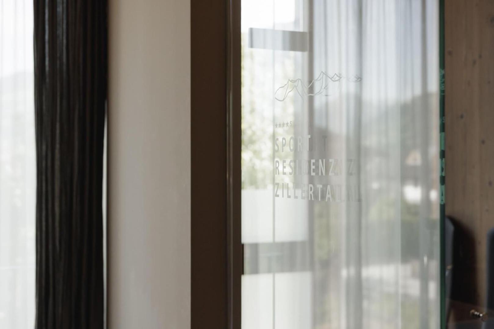 Hotel Sportresidenz Zillertal Uderns Zewnętrze zdjęcie